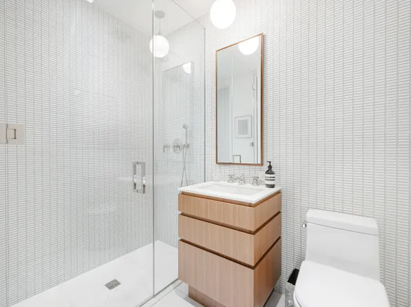 15 Renwick Street image 9 of 27