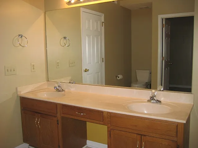 3609 Applewood Ln — Photo 9