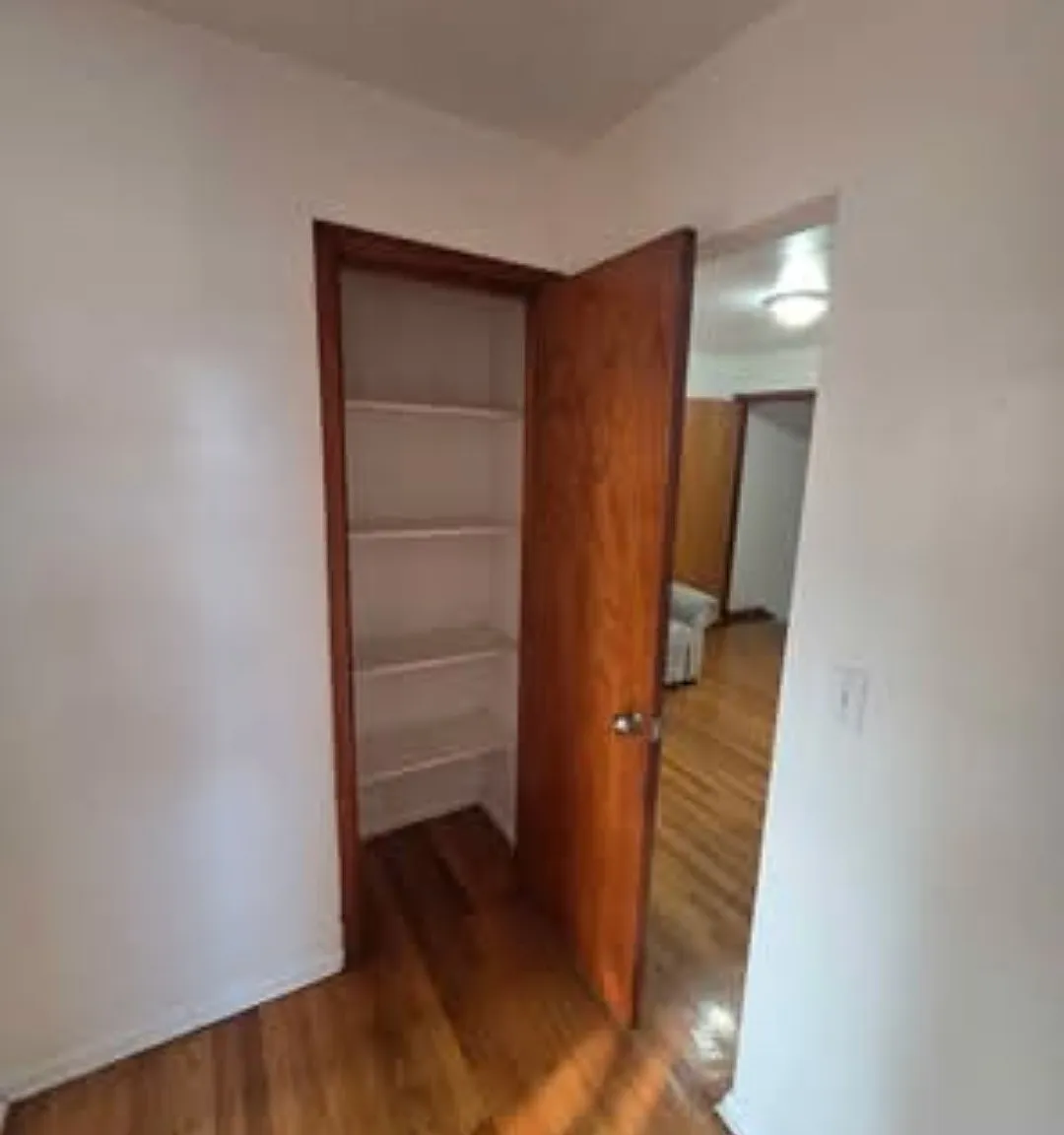 2 bed, 1200 sqft, $2,800 — Photo 2