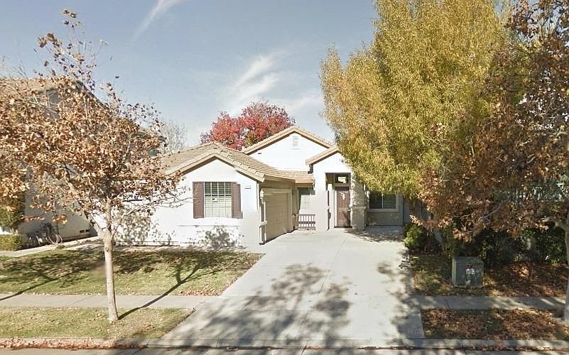 2nd image of 2929 Babson Dr
