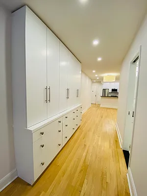 Rented by Metropolis Real Estate of Manhattan | media 15