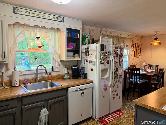 5th image of 314 South Elm Street