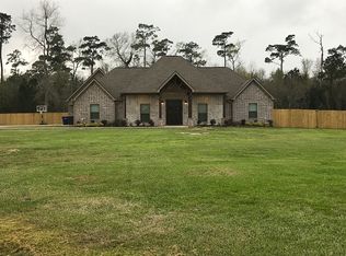 1918 Landsbury Ln, Orange, TX 77630