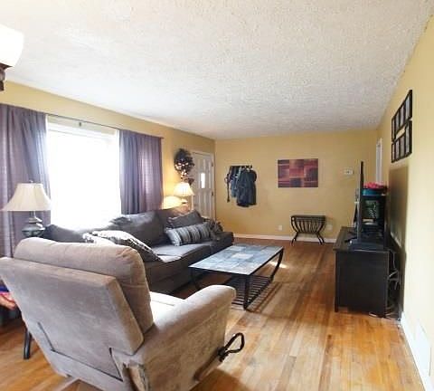 3rd image of 2606 Van Buren St
