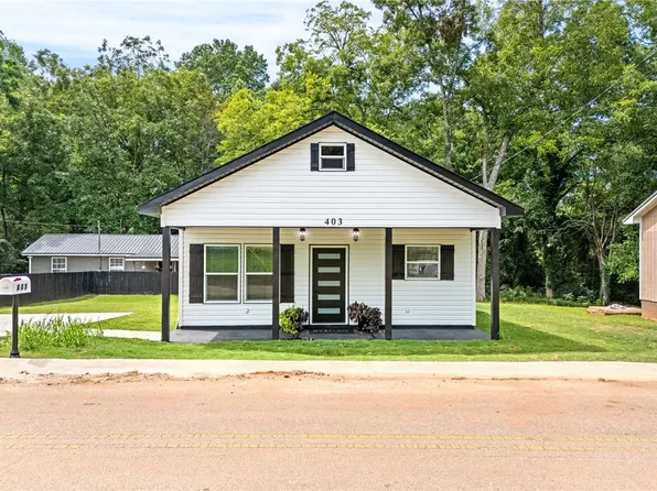 403 1st Pl SW, Lafayette, AL 36862