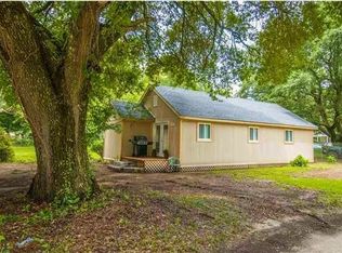 1077 Ben Rd, Charleston, SC 29412