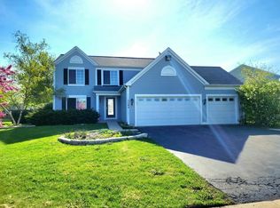 1142 Sawmill Ln, Algonquin, IL