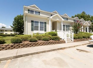 701 13th Ave S #201, Myrtle Beach, SC 29577