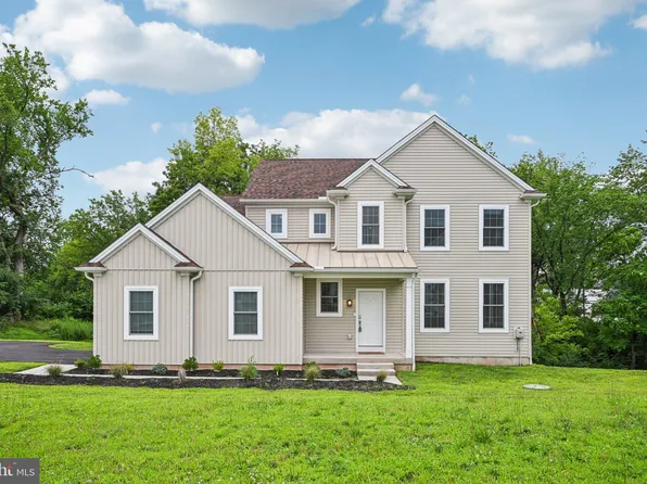 5 Blackhorse Woods Ln, Plymouth Meeting, PA 19462