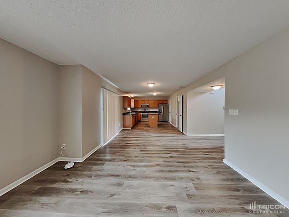 3rd image of 6133 Sleuth Cir