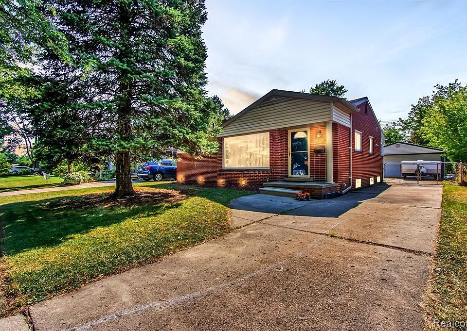 15600 Poplar St, Southgate, MI 48195 Zillow