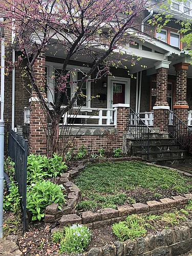 1529 Spring Pl NW Photo 1