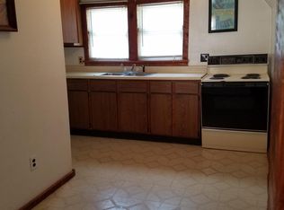 9 Burton Ave, Ripley, NY 14775