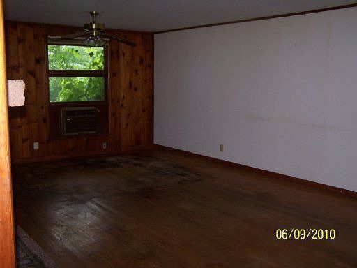 5th image of 4001 Terrace View Dr