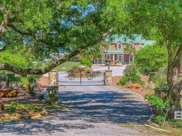 32875 Faircloth Rd, Lillian, AL 36549