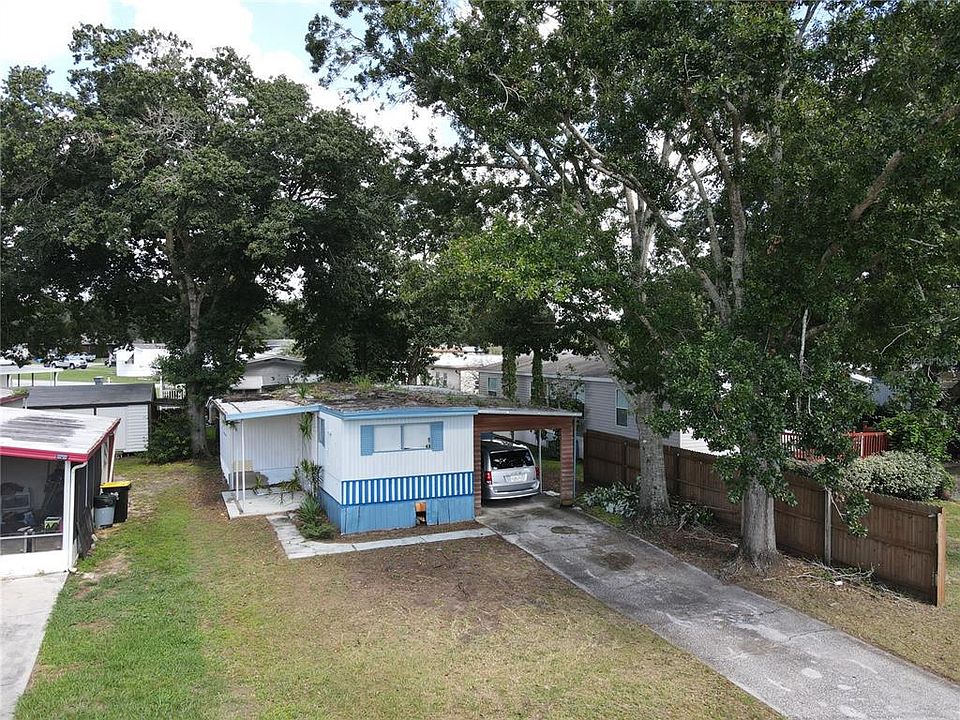 1st image of 15 Forest Dr
