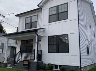 18 McKenzie Ave, East Rutherford, NJ 07073