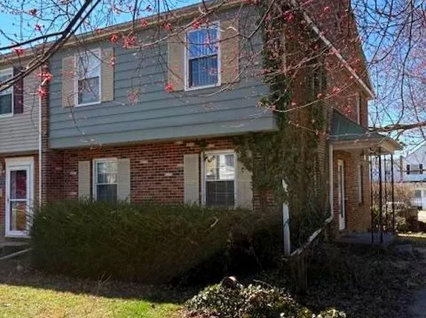 719 Cumberland Ave, Chambersburg, PA 17201