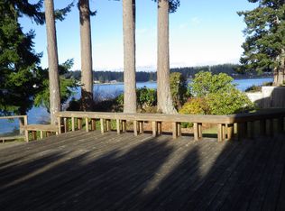 7513 Cooper Point Rd NW, Olympia, WA 98502