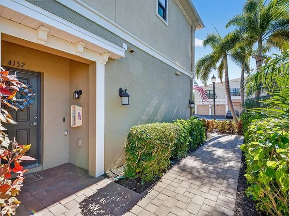 4132 Overture Cir, Bradenton, FL 34209