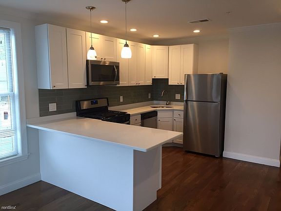 2747 Washington St. #3 Boston - Roxbury Shared Unit Photo 2