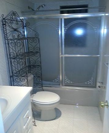 5th image of 3415 NW 195th Ter