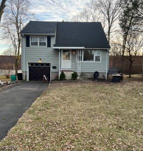 902 Best Ct, Ridgewood, NJ, 07450