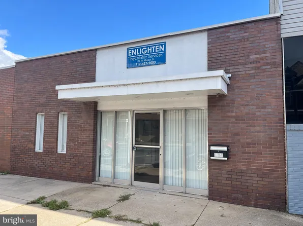 134 W Market St, Lewistown, PA 17044