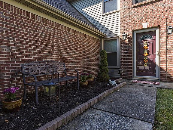 4th image of 3888 Scarlet Oak Ln