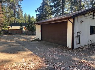92 Sunset Ln, Willow Creek, CA 95573
