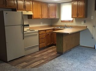 1312 E 6th St APT 2, Sioux Falls, SD 57103