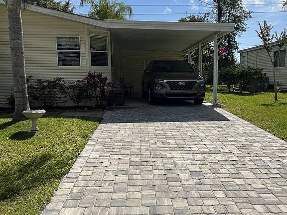 2nd image of 49 Misty Falls Dr