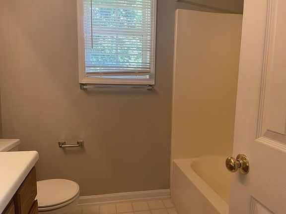 5th image of 3991 Orchard Knoll Dr