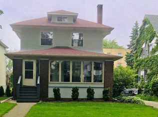 1840 W Chase Ave, Chicago, IL 60626