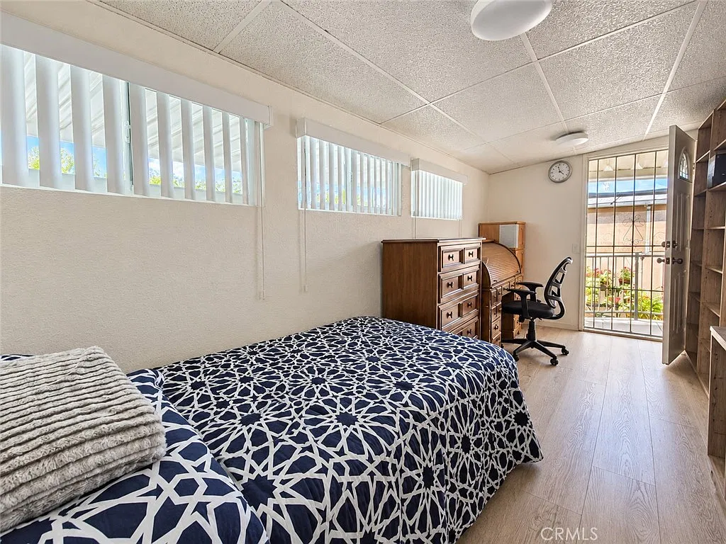 1 bed, 760 sqft, $1,450 — Photo 3