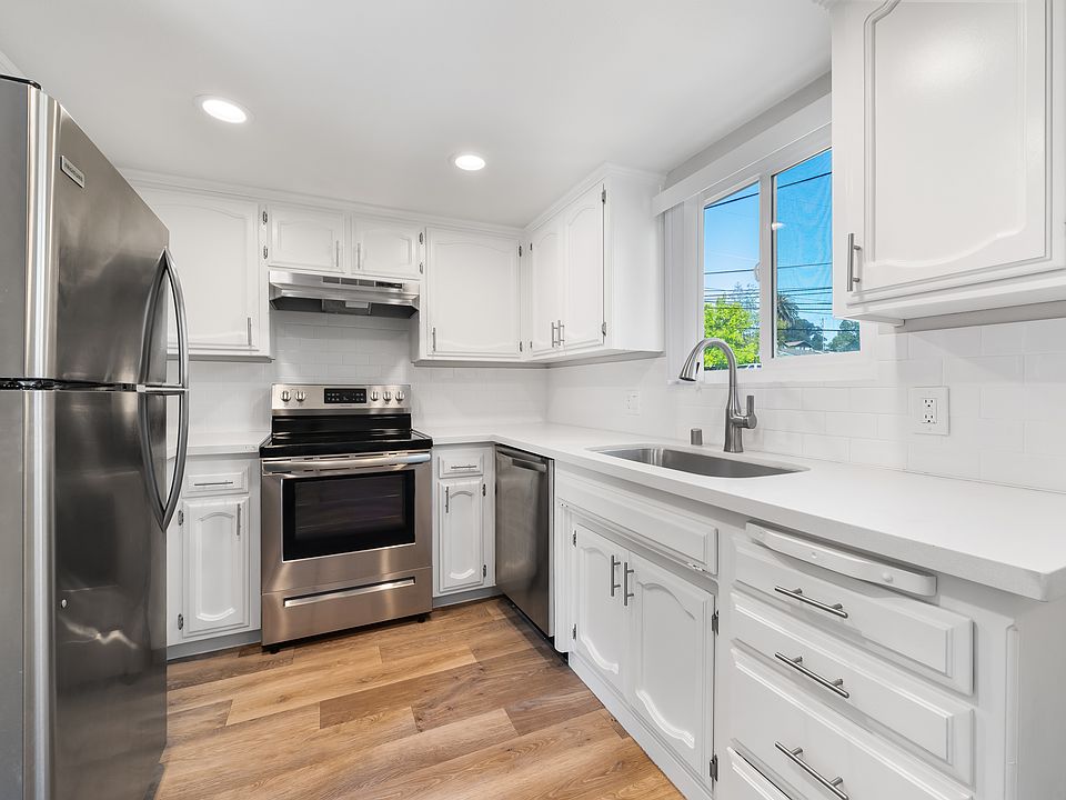 1st image of 3260 Rockview Pl APT D