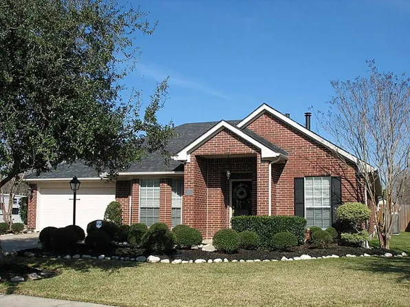 5122 Glenpark Dr, La Porte, TX 77571