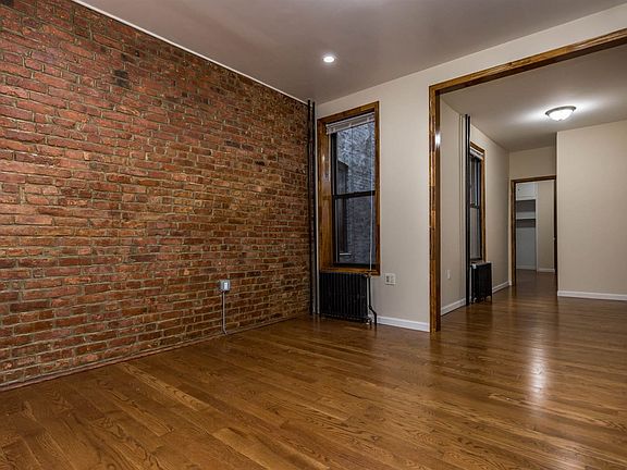 017_1863_madison_street_1r-6