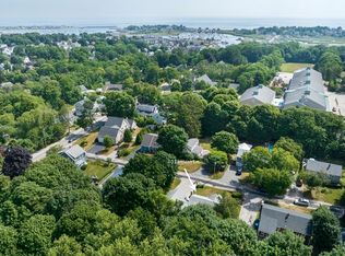 10 Lantern Ln, Scituate, MA 02066