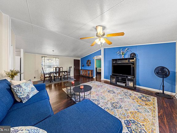 5th image of 121 Konrad Morgan Way