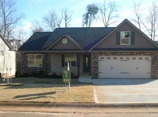 143 Harvest Ridge Dr, Inman, SC 29349