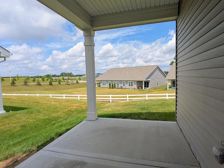 1194 Wood Lily Ln — Photo 7