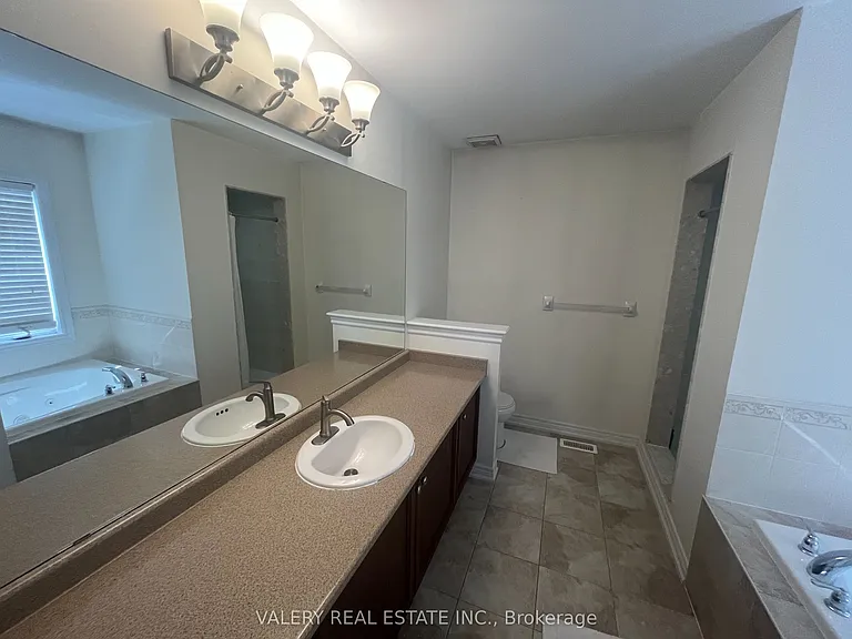48 Bellcrest Rd #1 — Photo 16