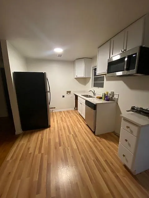 new kitchen, area for stackable