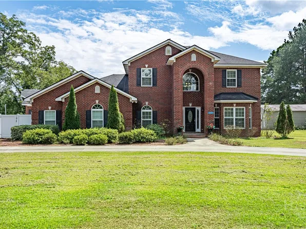 1003 E Hencart Road, Glennville, GA 30427