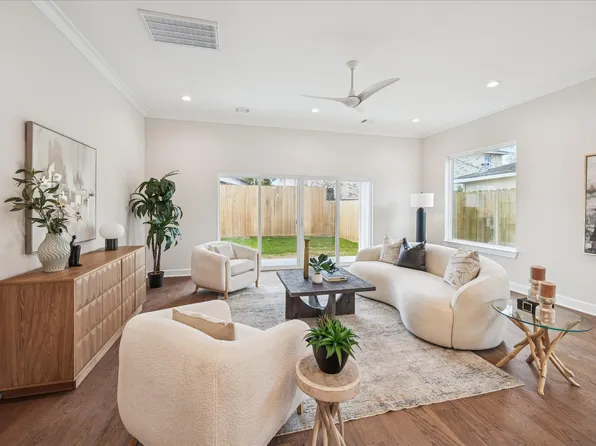 1303 Cordell St #B, Houston, TX 77009