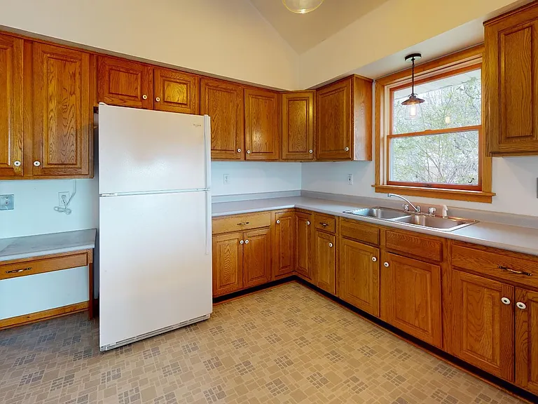 64330 Lincoln Hwy — Photo 4