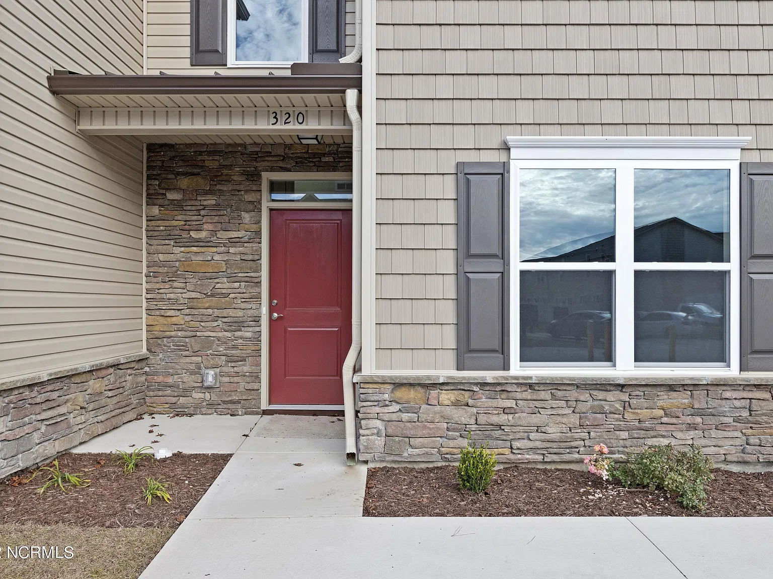 232 Boyington Place Rd — Photo 2