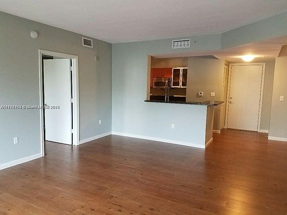 2nd image of 18800 NE 29th Ave APT 326