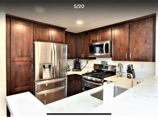 209 Stanford Ct, Irvine, CA 92612